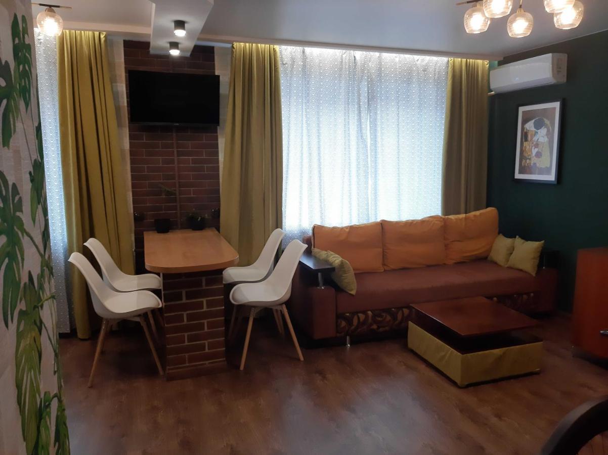 Проспект Победы 90 Chernigov Exterior foto